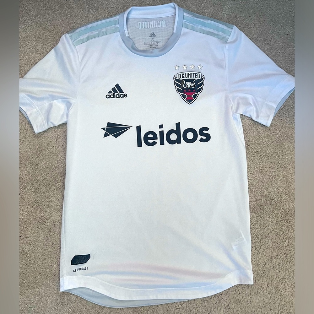 DC UNITED soccer jersey